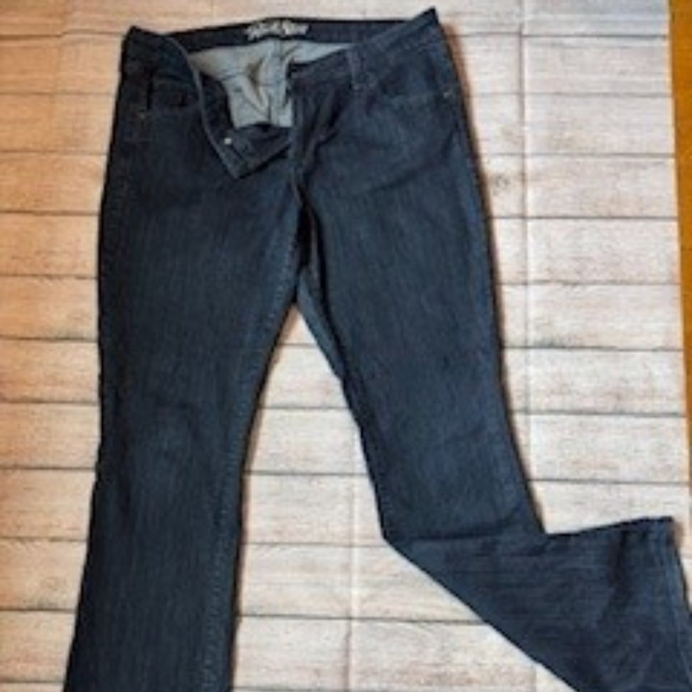 Dark wash bootcut old navy jean